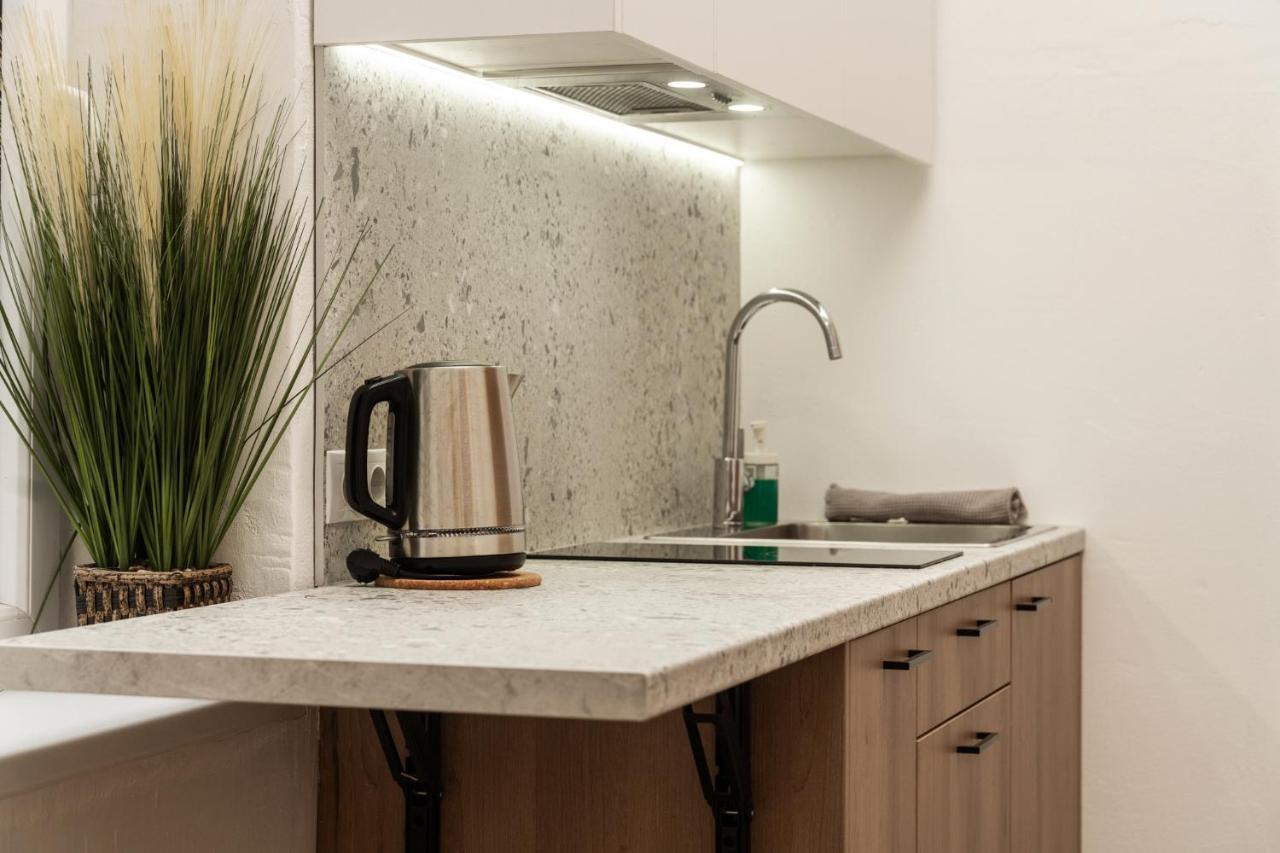 Air 211 Apartment